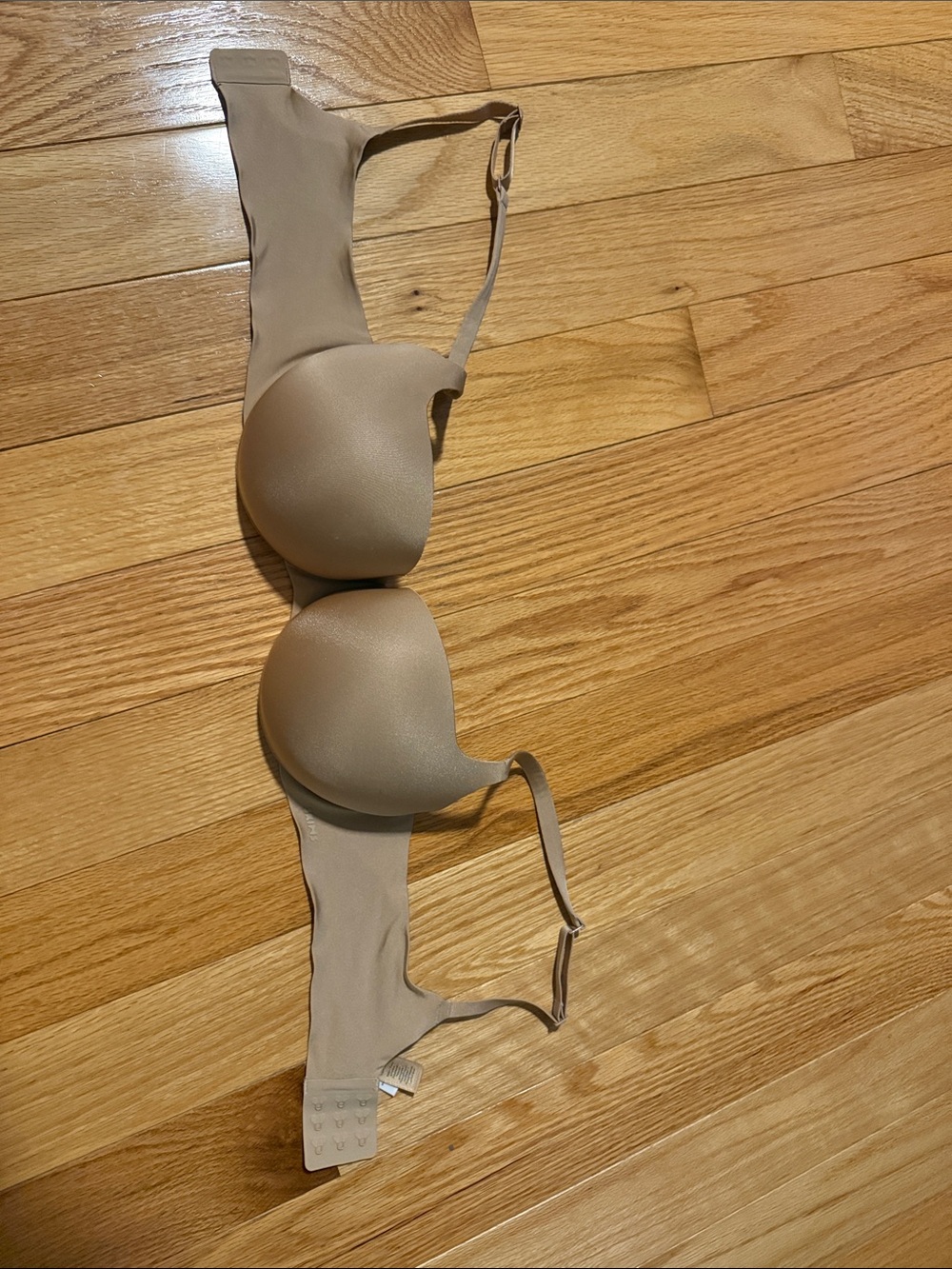 SKIMS Tan Smooth Molded Bra